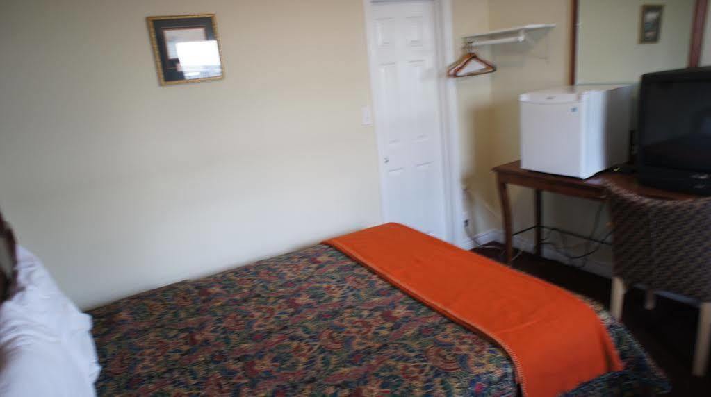 Niagara Inn Downtown Zewnętrze zdjęcie
